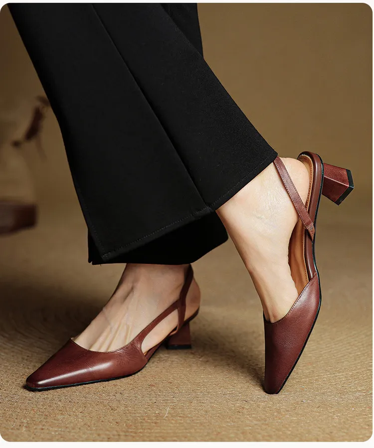 Spring/Summer Fashion Sandals with Closed Toe, Chunky Heel, Mid-Heel, Open Back - Real Product Video