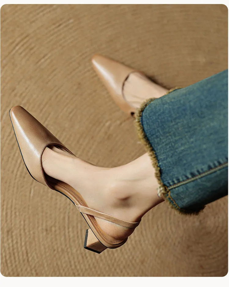 Spring/Summer Fashion Sandals with Closed Toe, Chunky Heel, Mid-Heel, Open Back - Real Product Video