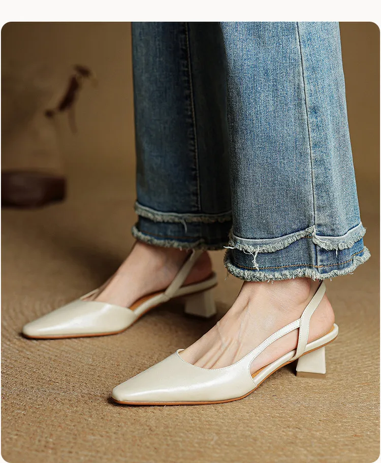 Spring/Summer Fashion Sandals with Closed Toe, Chunky Heel, Mid-Heel, Open Back - Real Product Video