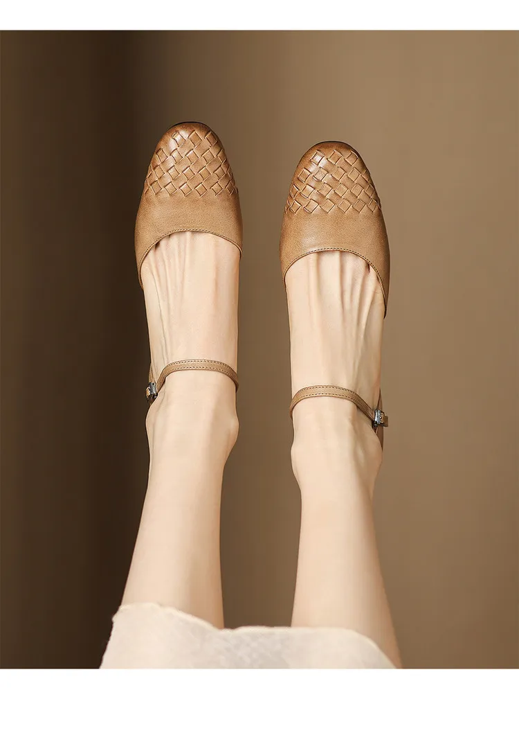 Spring/Summer Sandals, Round Toe, Chunky Heel, High Heel, Buckle, Closed Toe, Fashionable Genuine Leather Women's Shoes