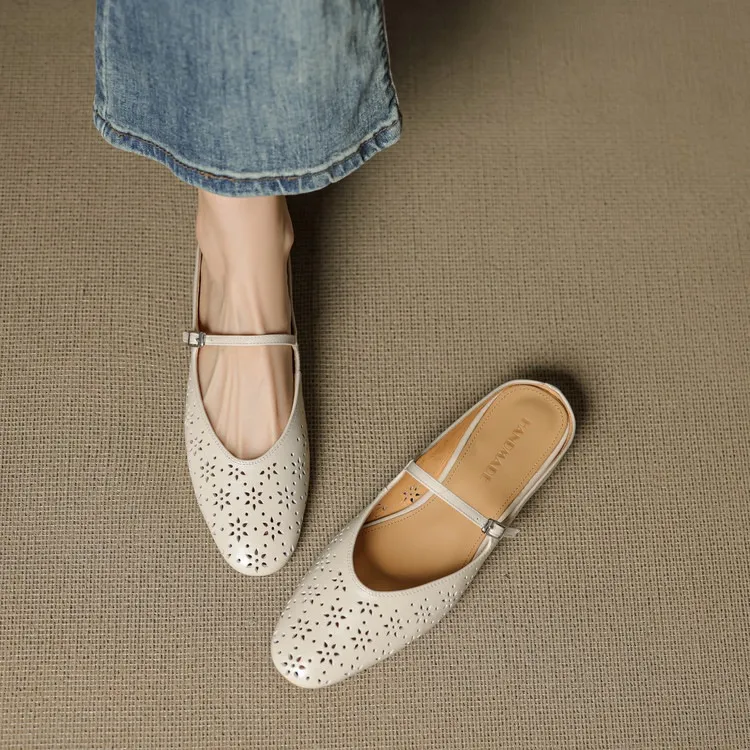 Spring/Summer Round Toe Low Heel Flat Buckle Leather Closed Toe Women's Fashion Slippers 4142