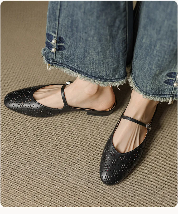 Spring/Summer Round Toe Low Heel Flat Buckle Leather Closed Toe Women's Fashion Slippers 4142
