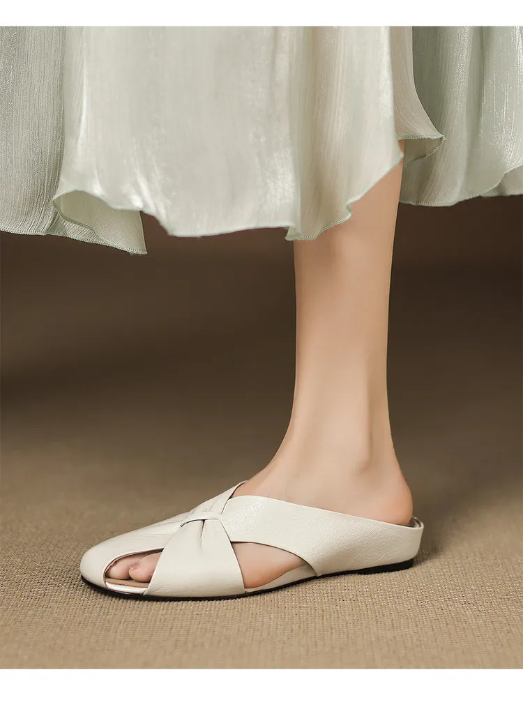 Round toe, 3 colors gunmetal silver/white, flat sole, hidden wedge heel, hollowed-out toe, women's summer outdoor fashion slippers.
