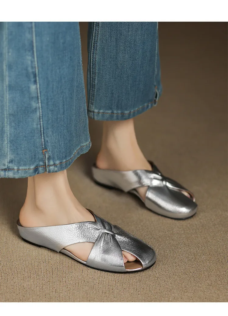 Round toe, 3 colors gunmetal silver/white, flat sole, hidden wedge heel, hollowed-out toe, women's summer outdoor fashion slippers.