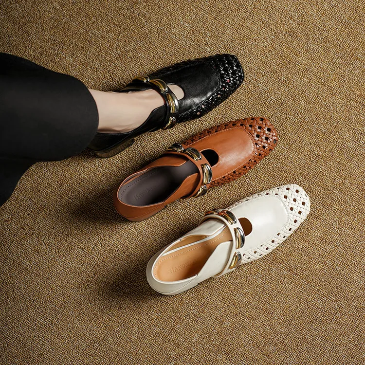 Video account recommends spring/summer square-toe single shoes with chunky heels, low heels, slip-on style, studded, fashion women's shoes, 5-26f.