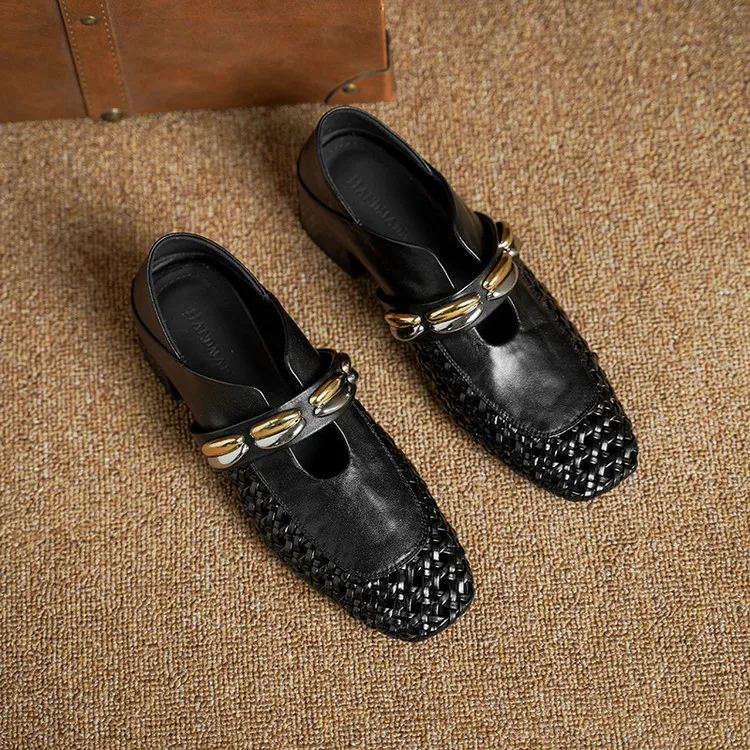 Video account recommends spring/summer square-toe single shoes with chunky heels, low heels, slip-on style, studded, fashion women's shoes, 5-26f.
