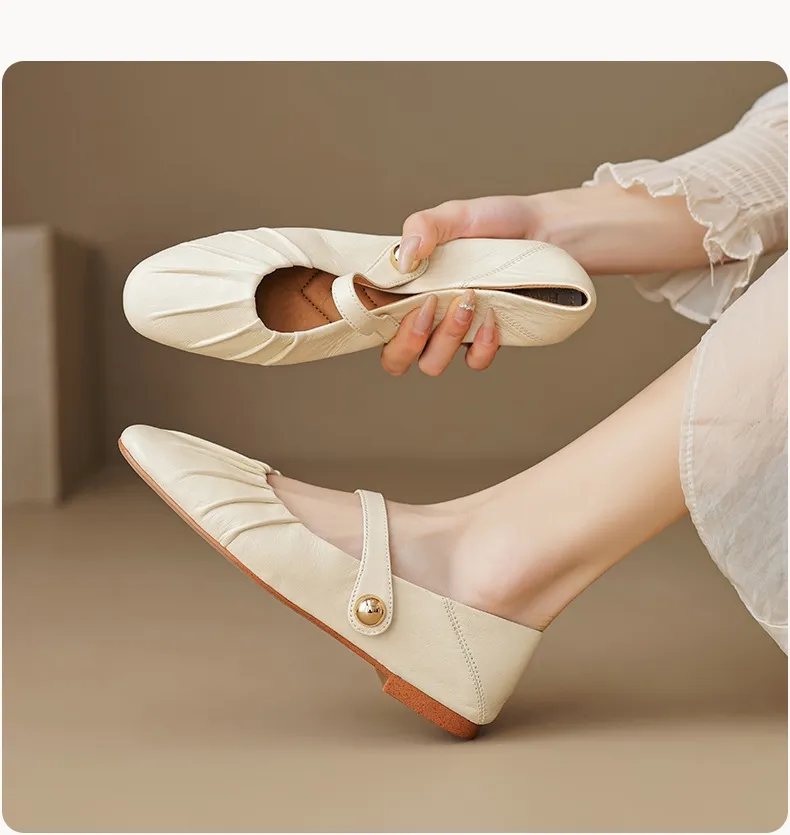 Spring and Autumn Round Toe Flat Shoes Soft Leather Comfortable Women's Shoes