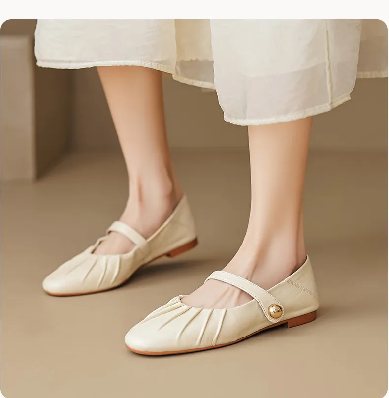 Spring and Autumn Round Toe Flat Shoes Soft Leather Comfortable Women's Shoes