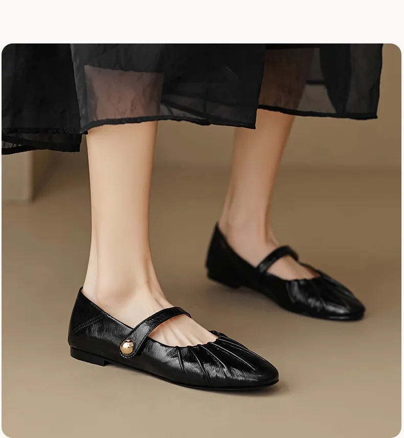 Spring and Autumn Round Toe Flat Shoes Soft Leather Comfortable Women's Shoes