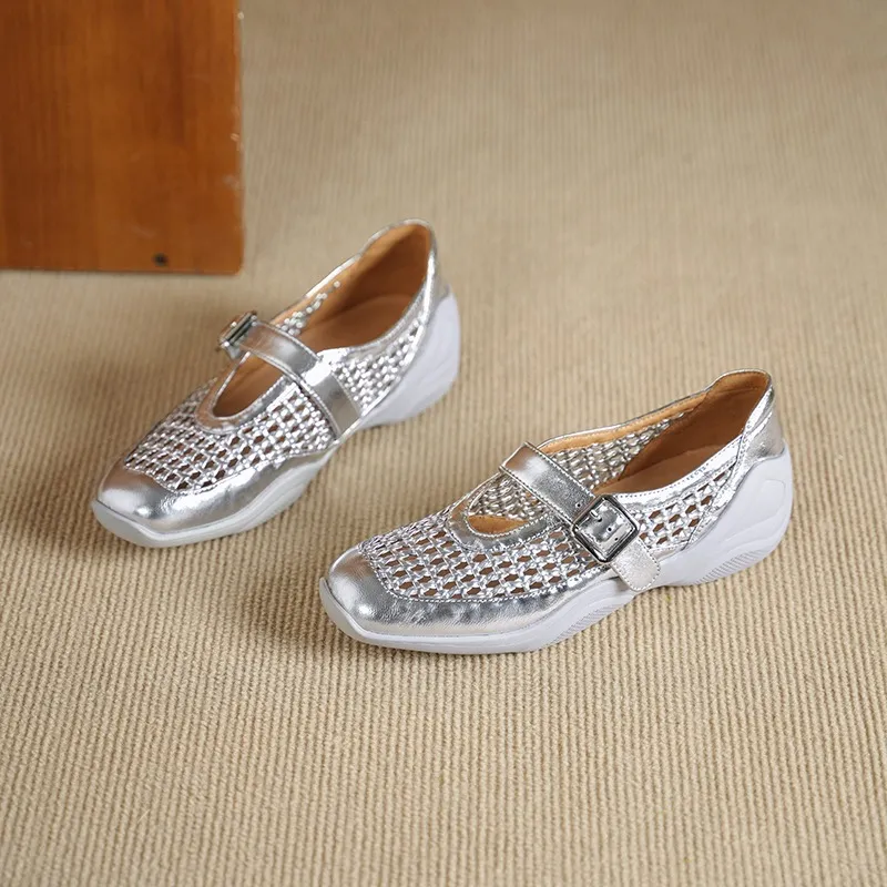 Spring/Summer Flat Round Toe Hollowed-out Sheepskin Comfortable and Soft Women's Shoes