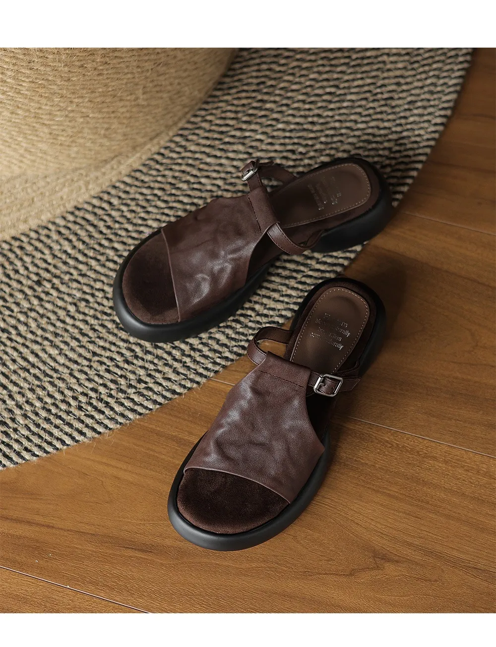 Spring/Summer platform slippers with chunky heels, worn over leather, fashionable women's shoes