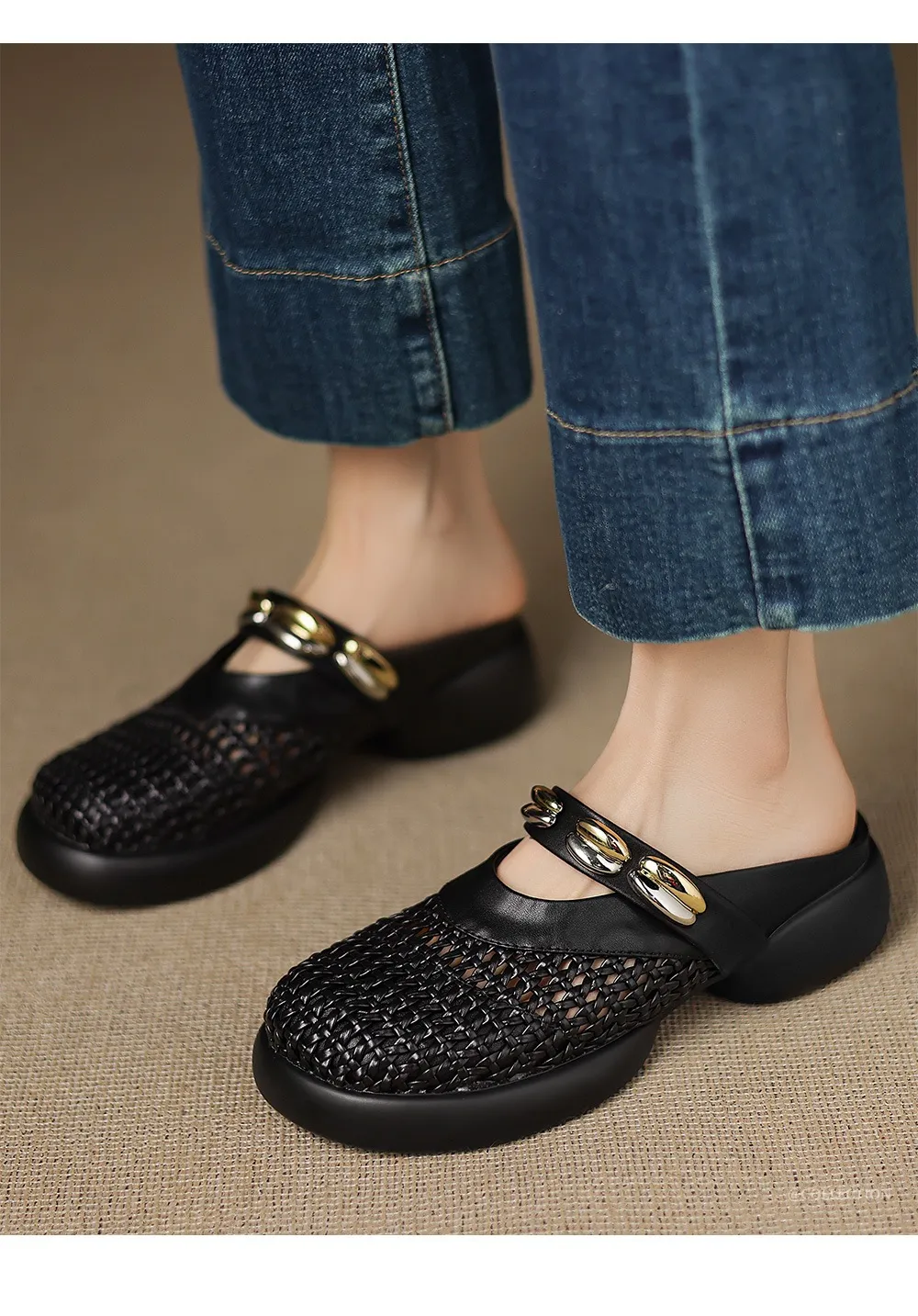 Spring/Summer Slippers, Round Toe, Thick Sole, Chunky Heel, Closed Toe, Hollow Out Cowhide Fashion Shoes for Women