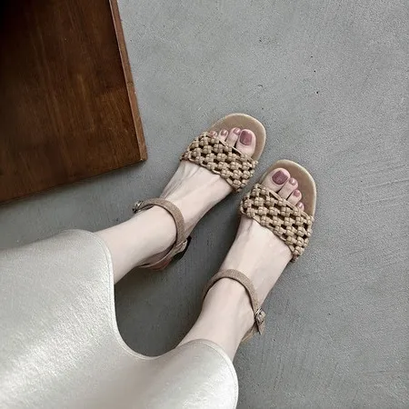 Spring/Summer Round Toe Buckle Sandals Chunky Heel High Heels Lambskin Fashion Woven Women's Shoes