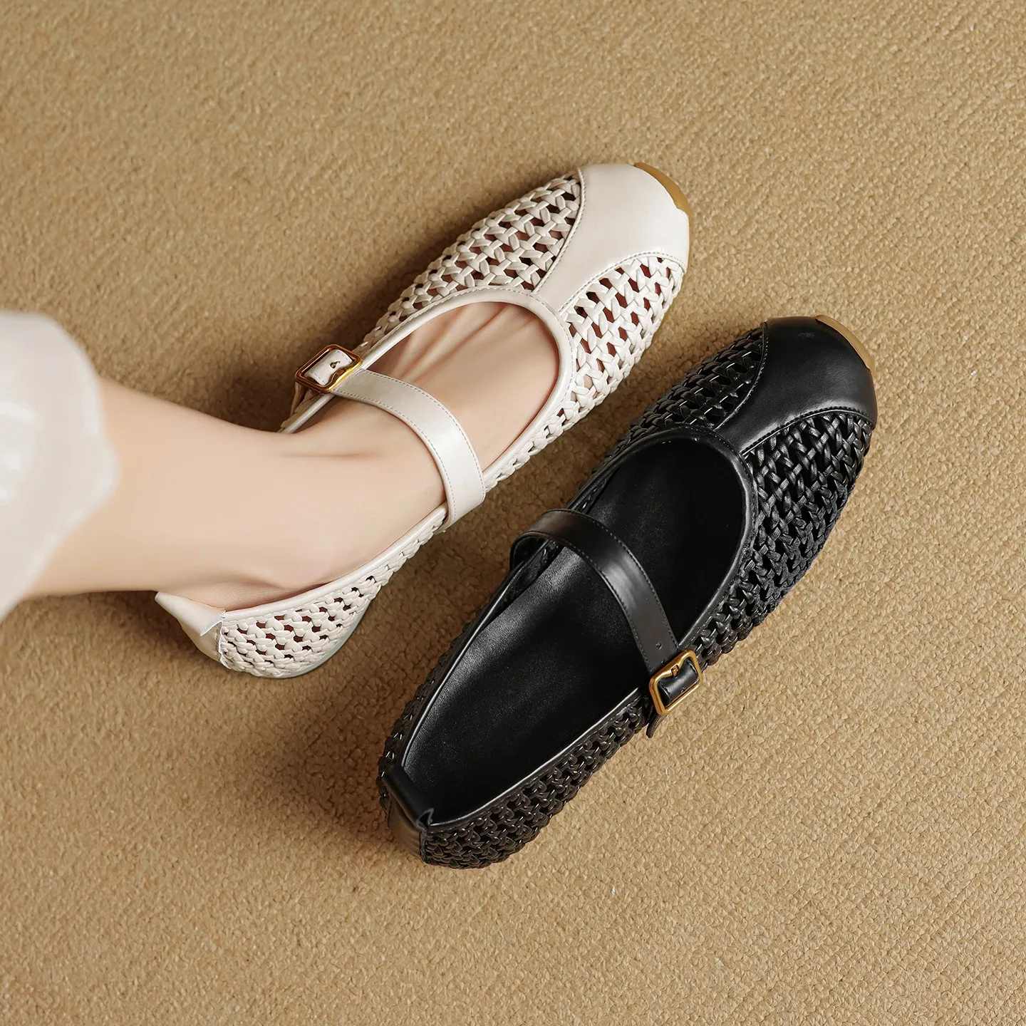 Flat-heeled cowhide openwork women's shoes, spring and summer round toe single shoes