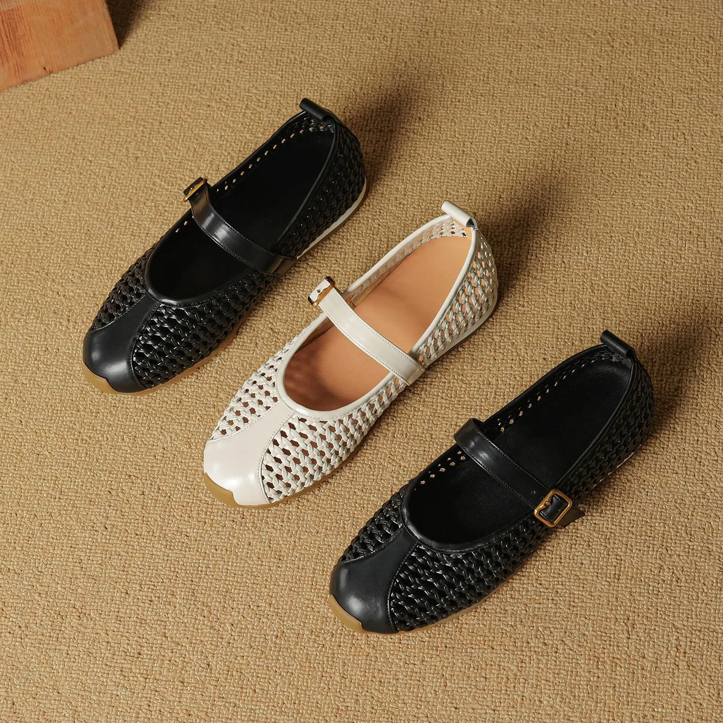 Flat-heeled cowhide openwork women's shoes, spring and summer round toe single shoes