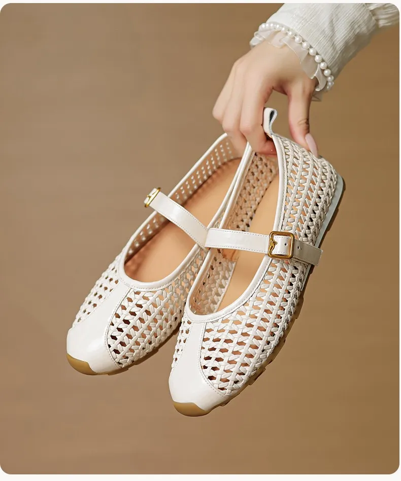 Flat-heeled cowhide openwork women's shoes, spring and summer round toe single shoes