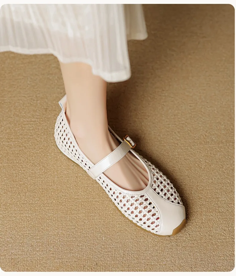 Flat-heeled cowhide openwork women's shoes, spring and summer round toe single shoes