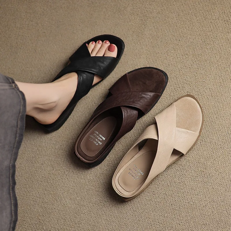 Spring/Summer Round Toe Flat Slippers, High-Quality Cowhide Leather, Sweat-Absorbing, Fashionable Women's Shoes in 3 Colors