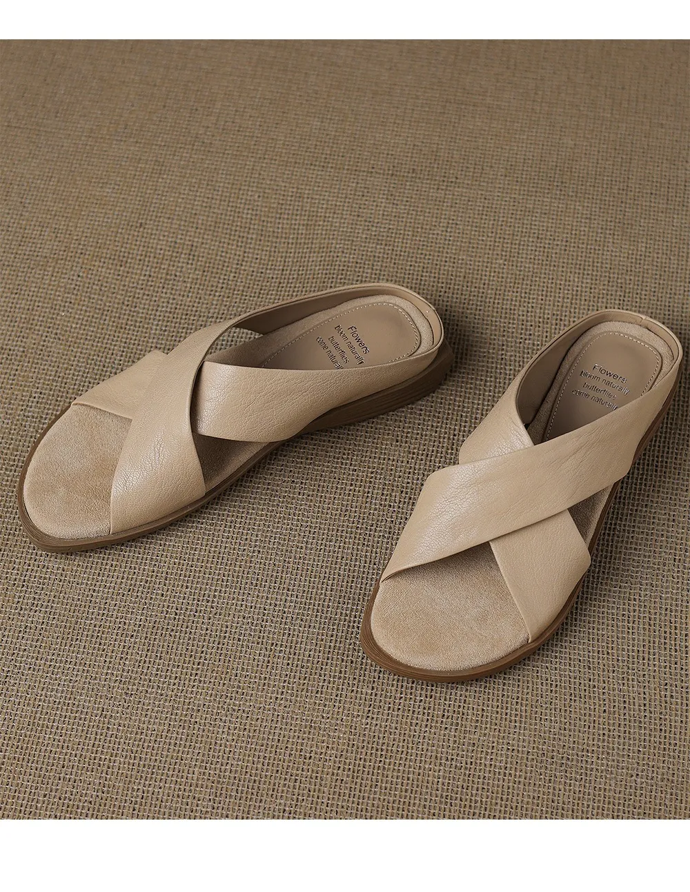 Spring/Summer Round Toe Flat Slippers, High-Quality Cowhide Leather, Sweat-Absorbing, Fashionable Women's Shoes in 3 Colors