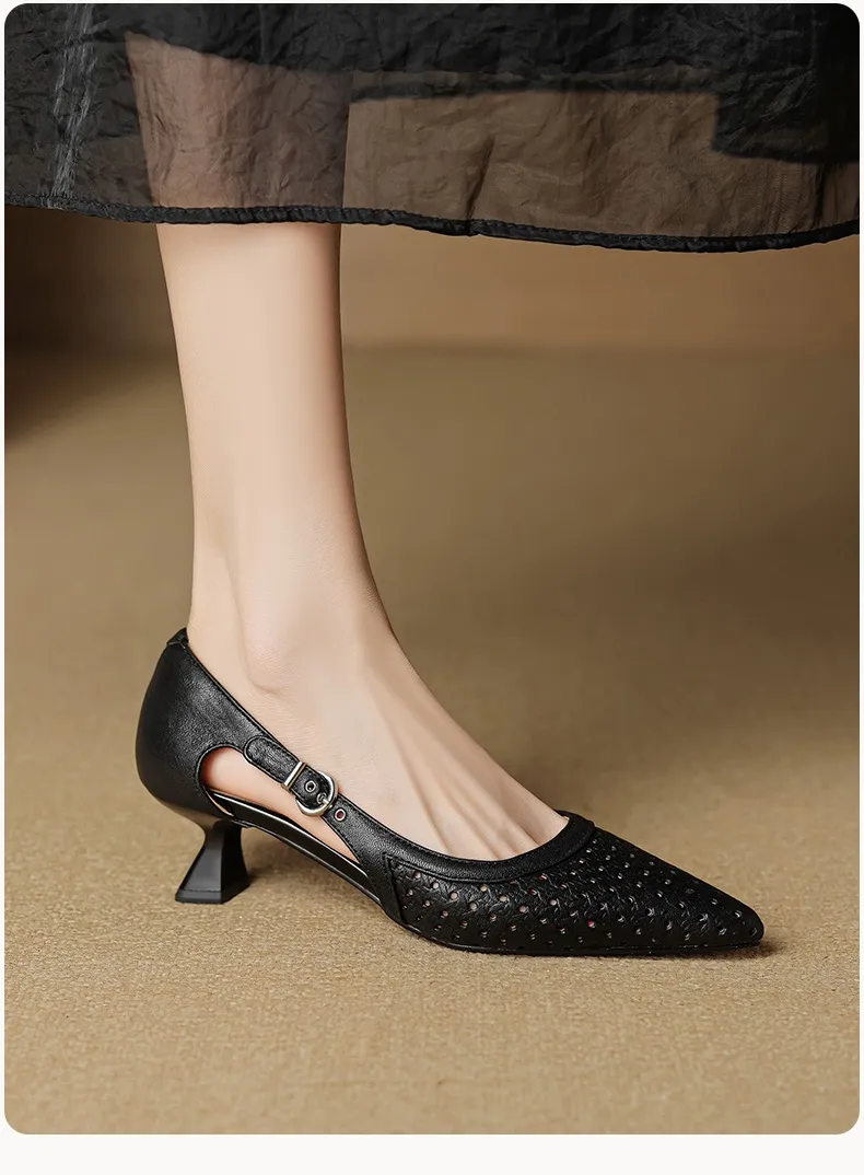 Spring/Summer Pointed-Toe Sandals, Sheepskin Hollow-Out Fashion Women's Shoes