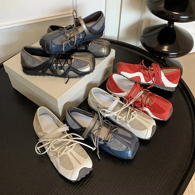 Fashionable and casual color-blocked shoes, spring and autumn single shoes, round toe, lace-up, flat and comfortable women's shoes, 6-16c