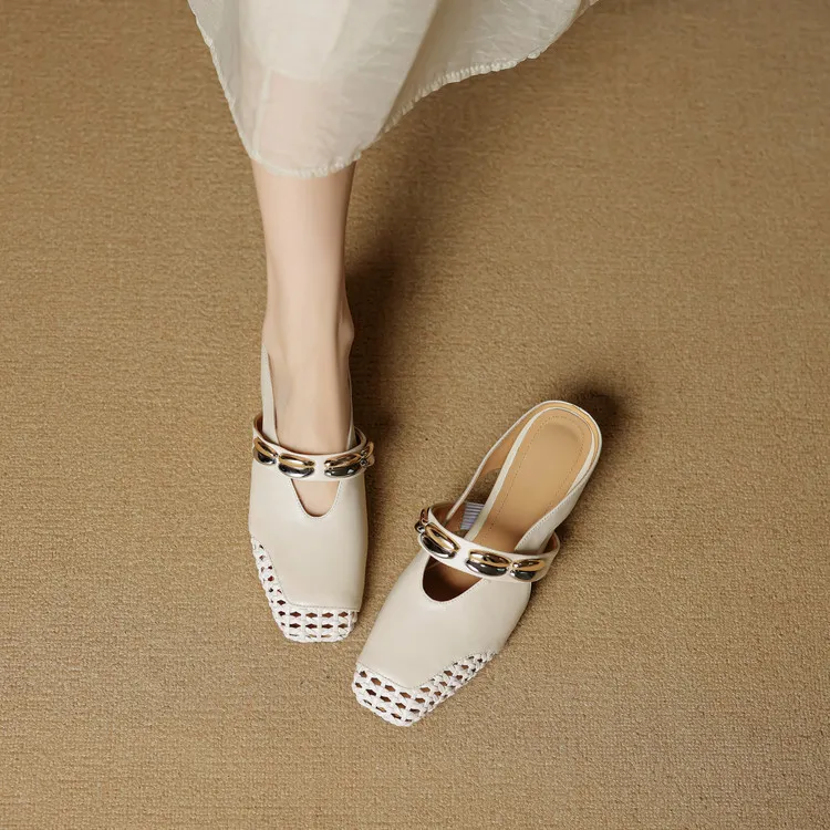 Video account: Square-toe hollowed-out slippers, wedge heel, studded cowhide fashion women's shoes (6-20 pages)
