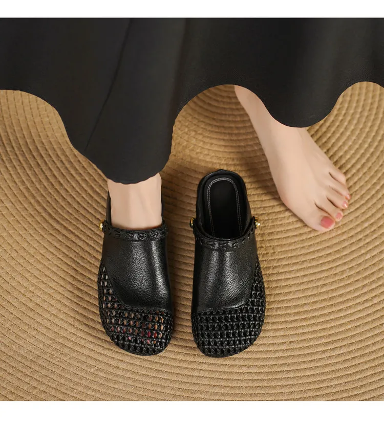 Mainly recommending summer two-way retro woven hollow camellia closed-toe sandals with straps, suitable for both summer and outdoor use.