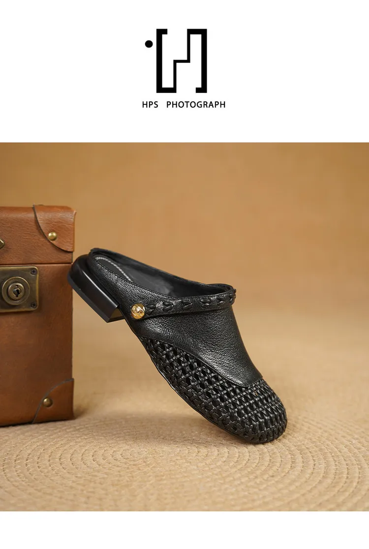 Mainly recommending summer two-way retro woven hollow camellia closed-toe sandals with straps, suitable for both summer and outdoor use.