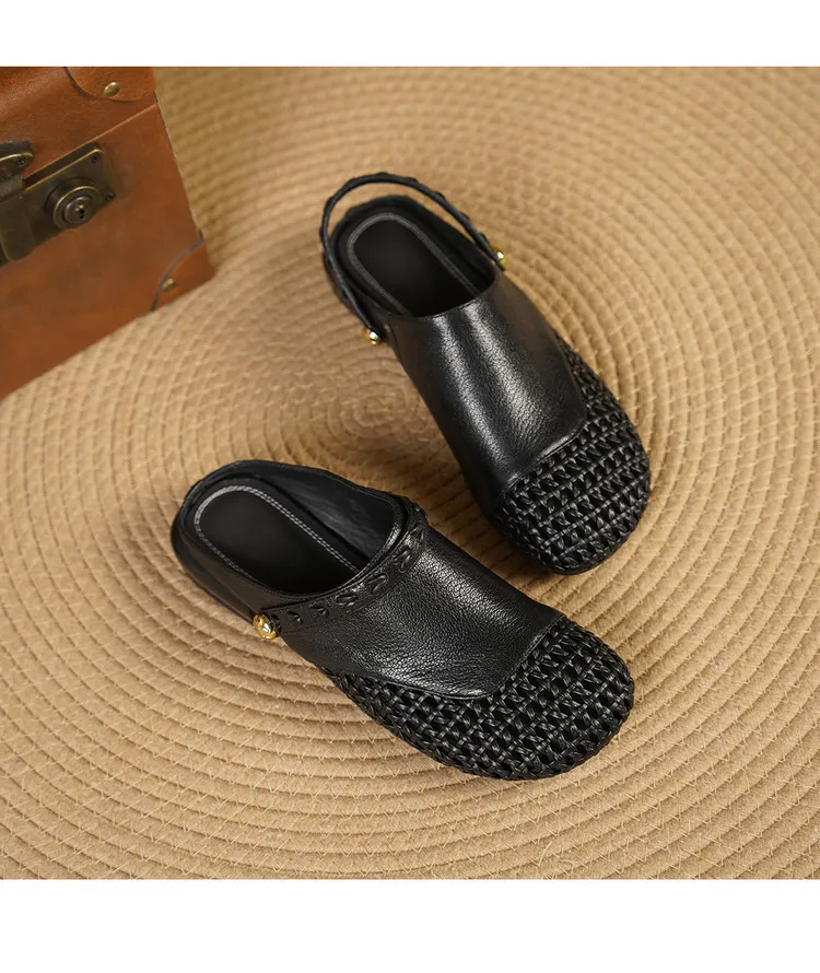 Mainly recommending summer two-way retro woven hollow camellia closed-toe sandals with straps, suitable for both summer and outdoor use.