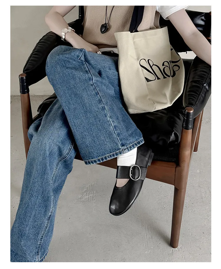 Round-toe flat shoes, sheepskin, comfortable, flat, grandma shoes, women's, black, rubber sole.