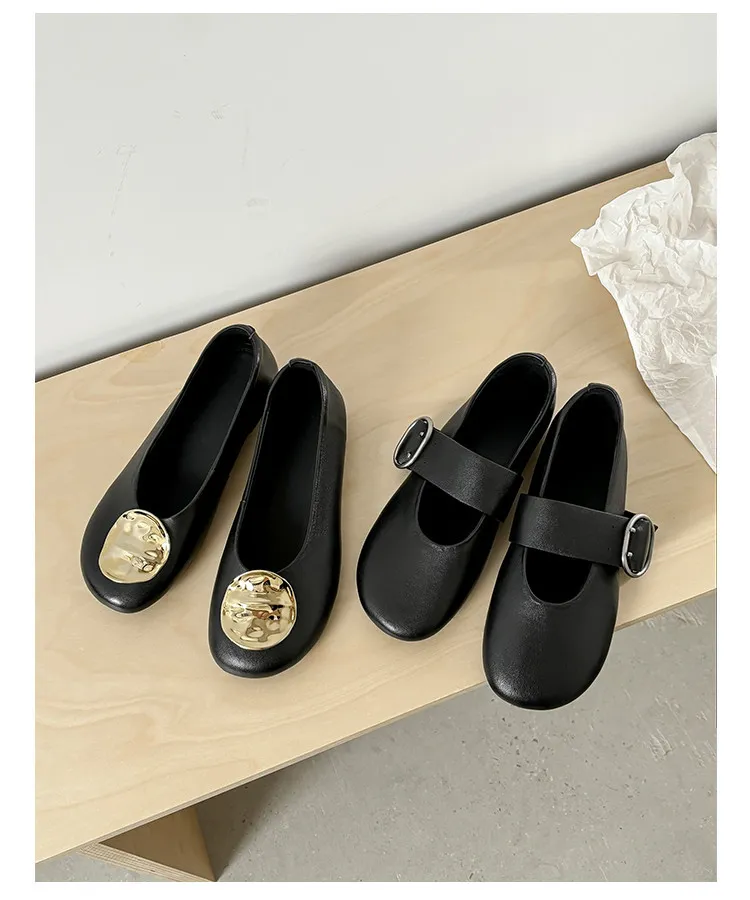 Round-toe flat shoes, sheepskin, comfortable, flat, grandma shoes, women's, black, rubber sole.