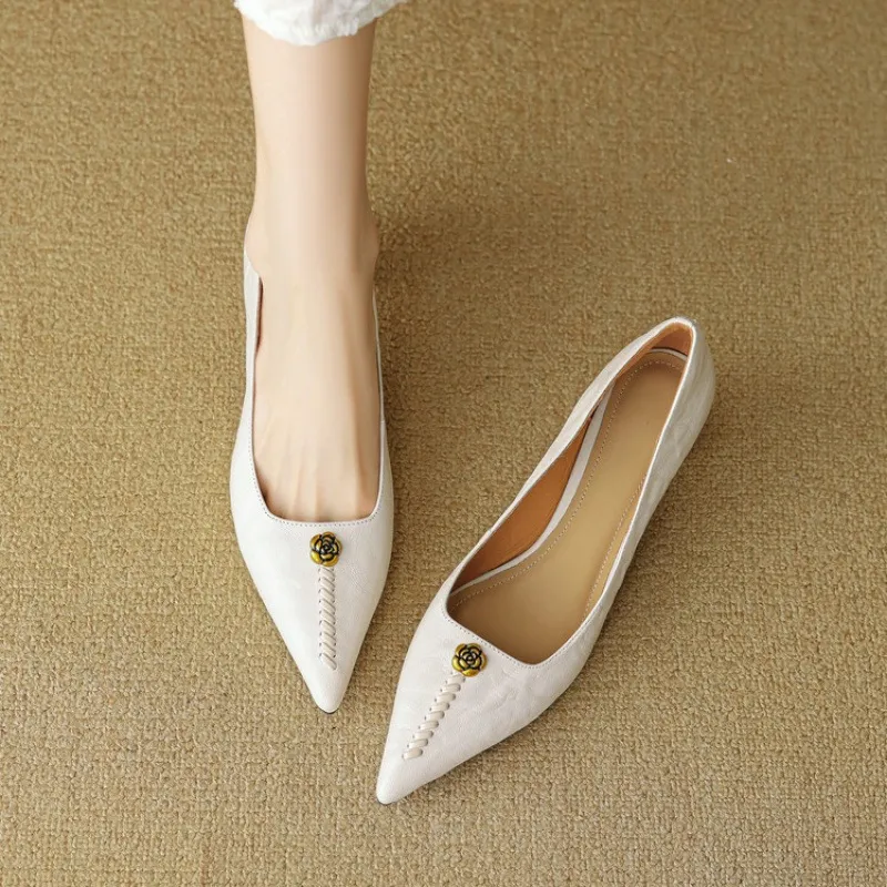 Pointed-toe, low-cut, stiletto heeled slip-on fashion sheepskin women's shoes