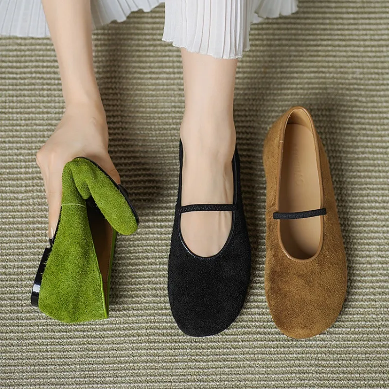 Autumn/Winter Round Toe Flat Leather Solid Color Fashion Women's Shoes