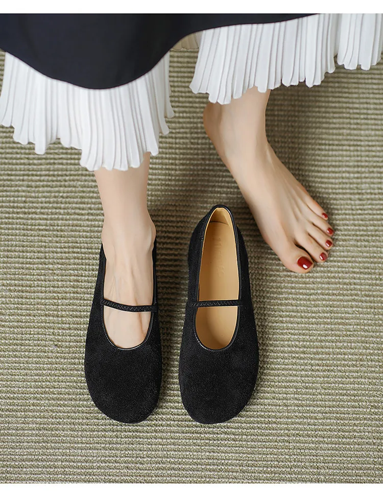 Autumn/Winter Round Toe Flat Leather Solid Color Fashion Women's Shoes