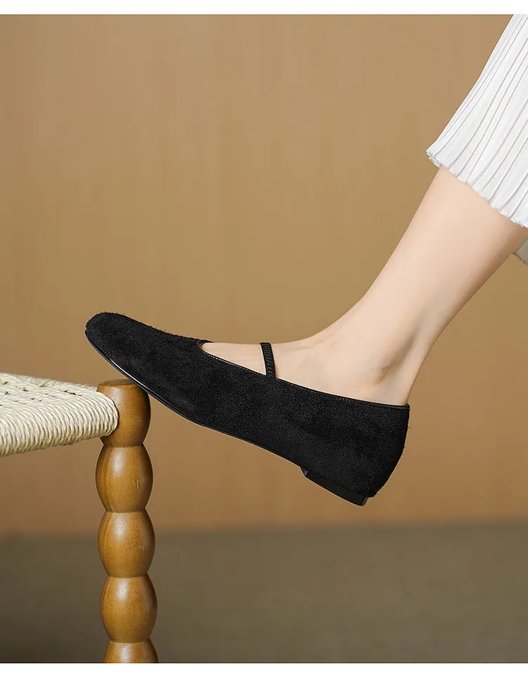 Autumn/Winter Round Toe Flat Leather Solid Color Fashion Women's Shoes