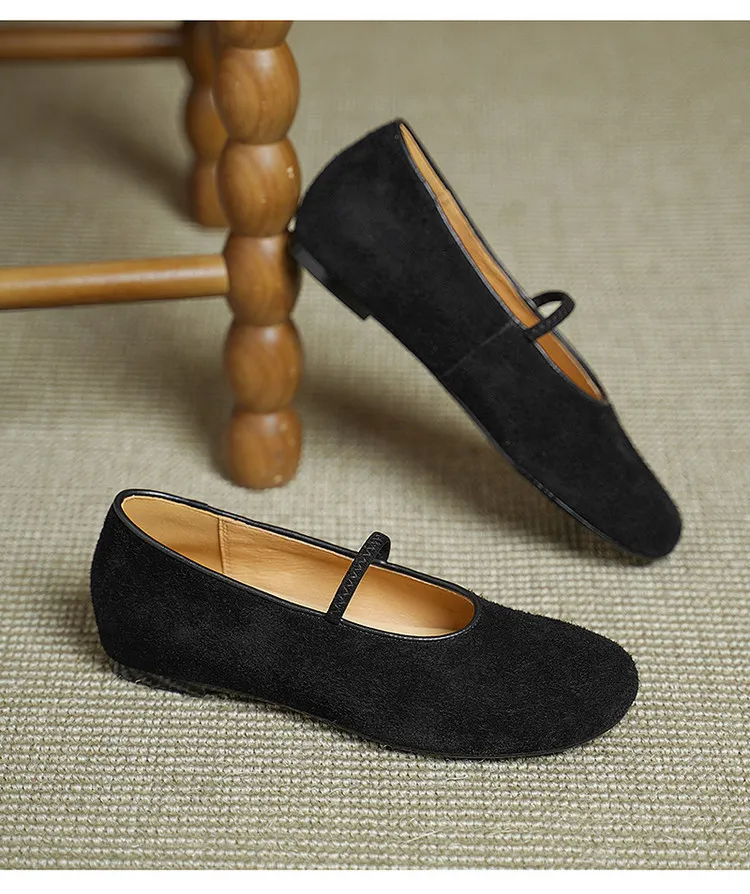 Autumn/Winter Round Toe Flat Leather Solid Color Fashion Women's Shoes