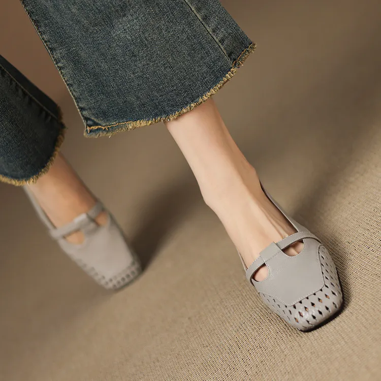 Chunky heel square toe openwork sheepskin beige and black fashion women's shoes 6-28d
