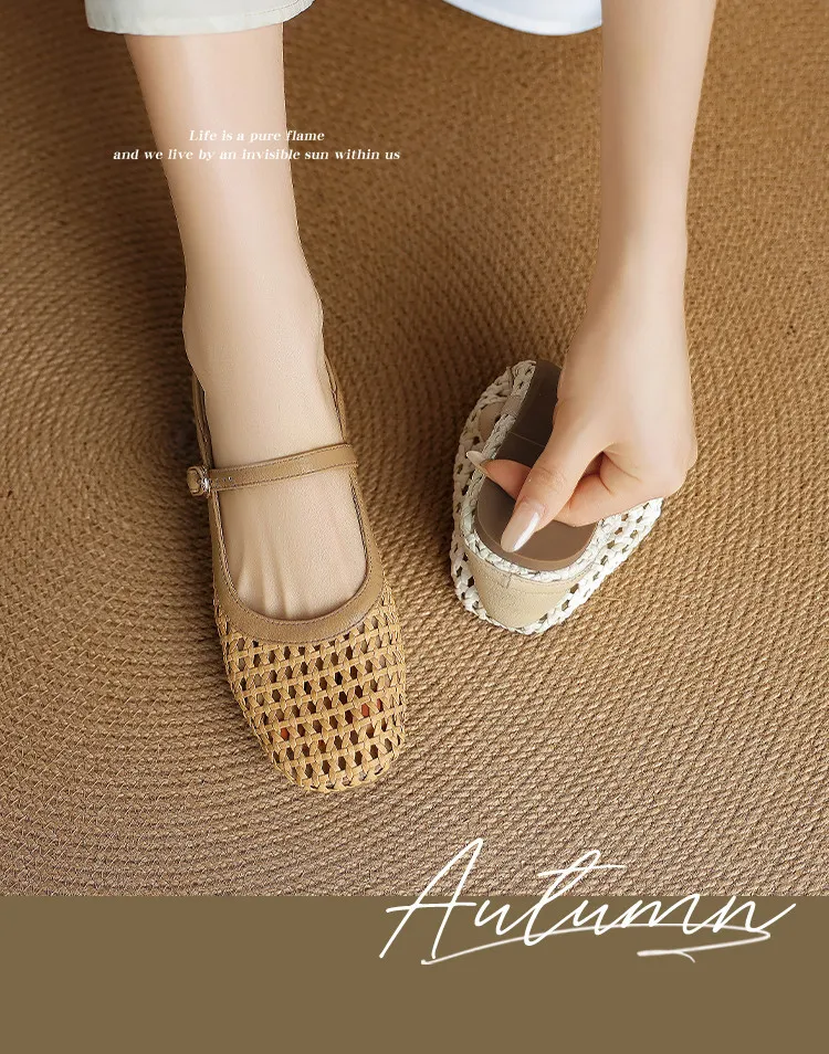Summer square-toe flat sandals with hollowed-out buckle, sheepskin fashion women's shoes, size 6-30.
