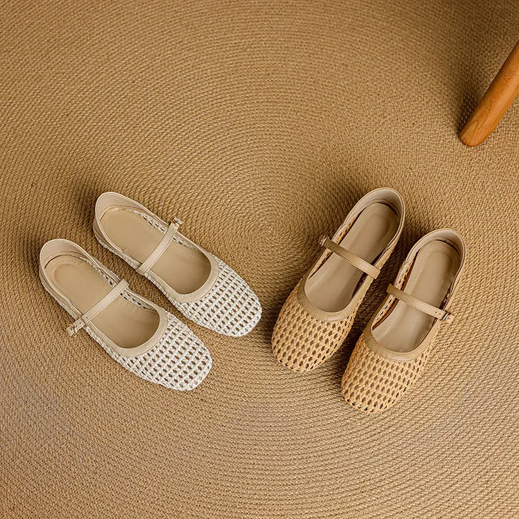 Summer square-toe flat sandals with hollowed-out buckle, sheepskin fashion women's shoes, size 6-30.