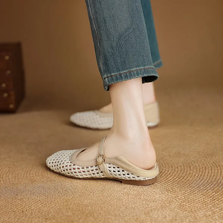 Summer square-toe flat sandals with hollowed-out buckle, sheepskin fashion women's shoes, size 6-30.