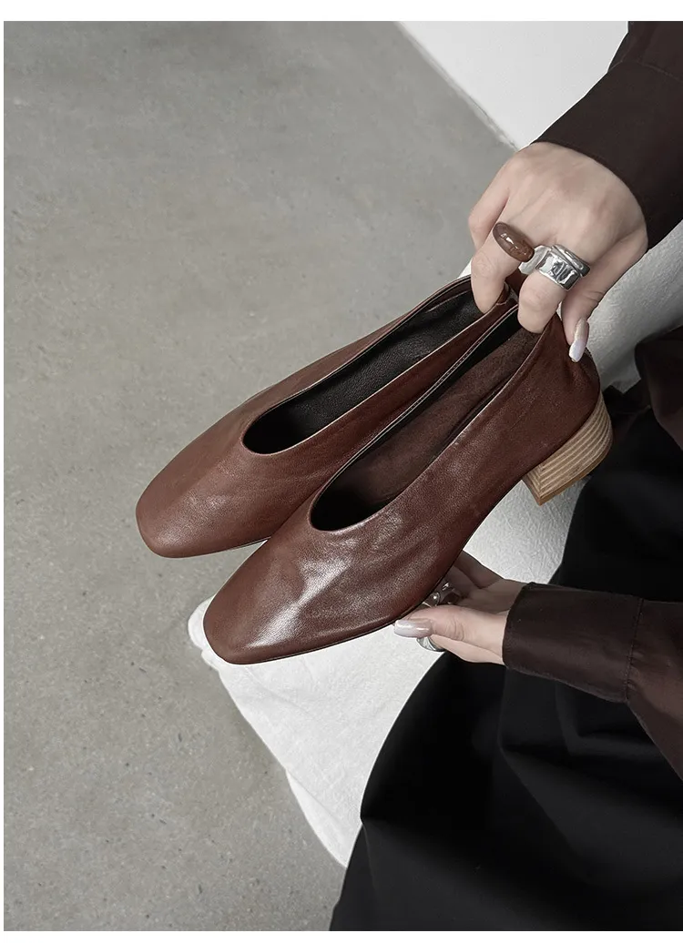Autumn square-toe low-cut slip-on fashion shoes with chunky heels and cowhide leather.