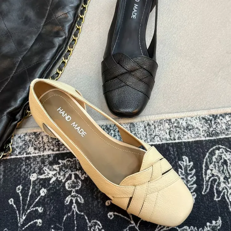 Women's summer shoes made of breathable, soft-soled, chunky heel, 3cm, genuine leather, versatile square toe, mid-heel, suitable for mothers.
