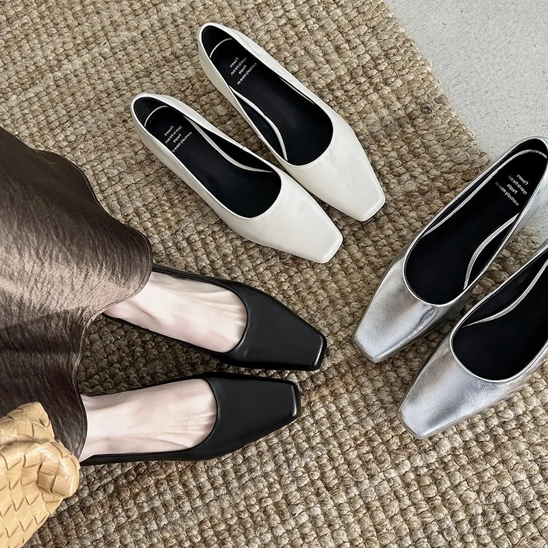 Autumn square-toe low-cut single shoes with chunky heels, made of cowhide, simple style.
