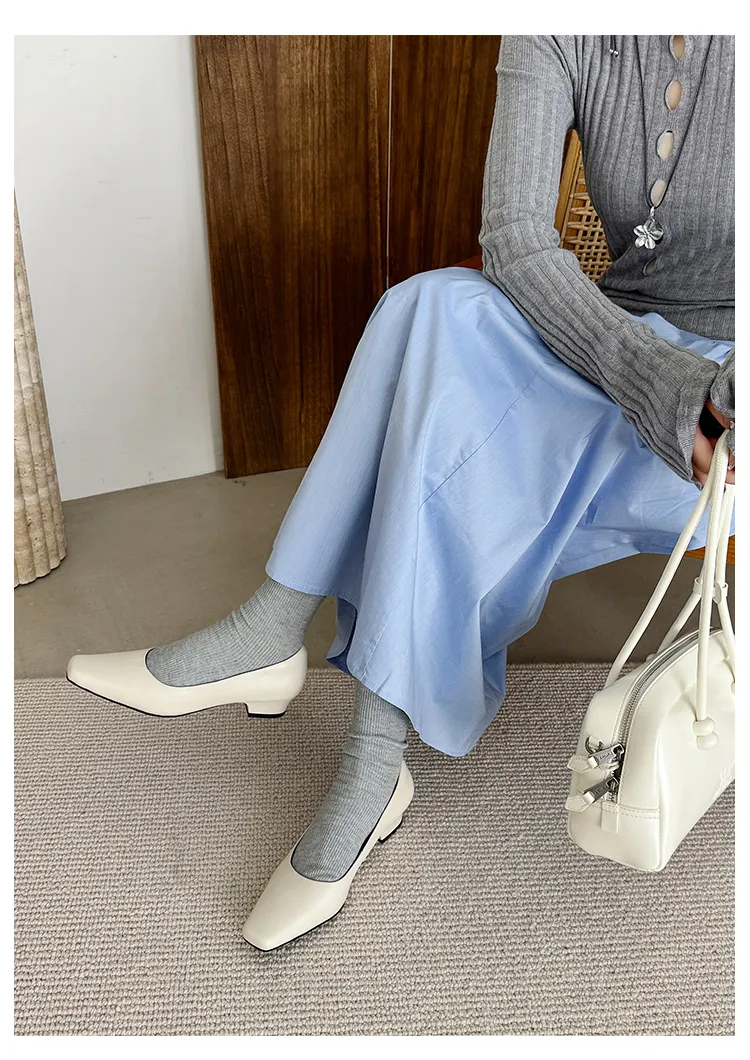 Autumn square-toe low-cut single shoes with chunky heels, made of cowhide, simple style.