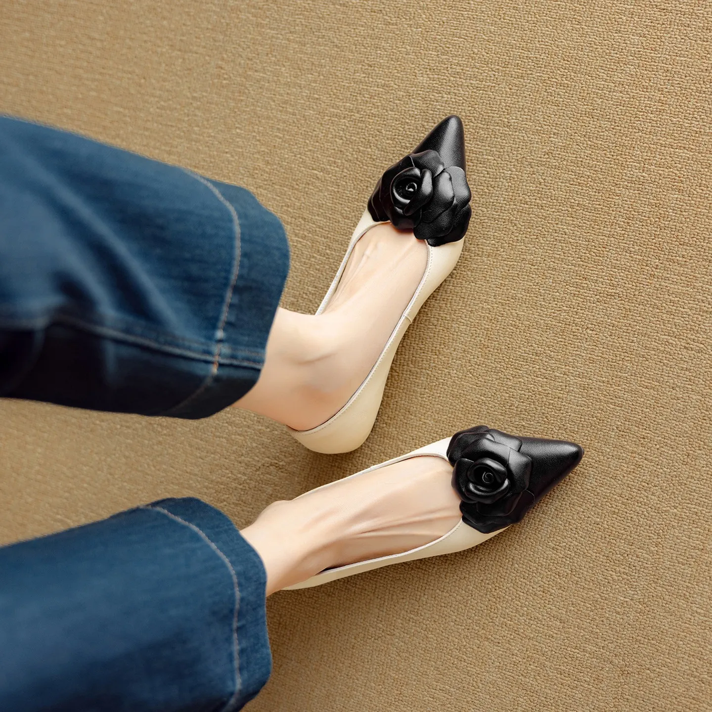 Autumn pointed-toe chunky heel low-heel floral color-block Chanel-style lambskin fashion shoes