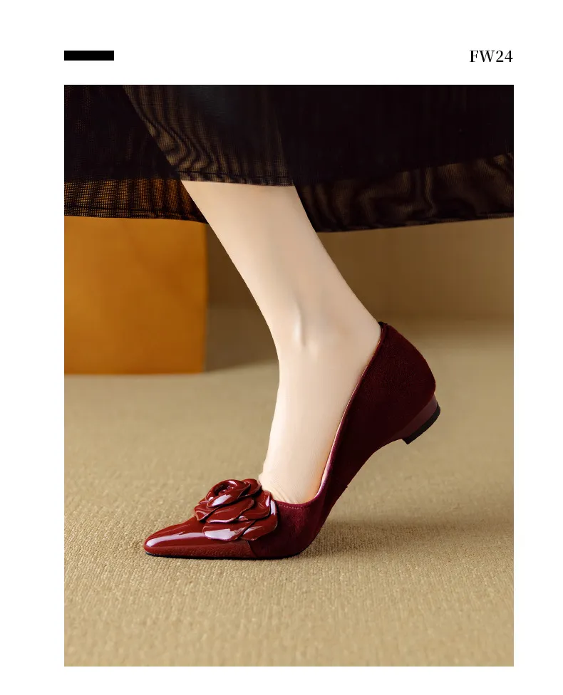 Autumn pointed-toe chunky heel low-heel floral color-block Chanel-style lambskin fashion shoes