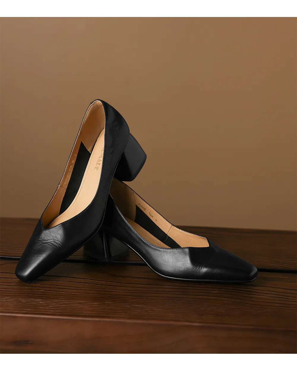 In-stock video: Spring/Autumn style chunky heeled high heel square toe low-cut single shoes, cowhide slip-on fashion women's shoes