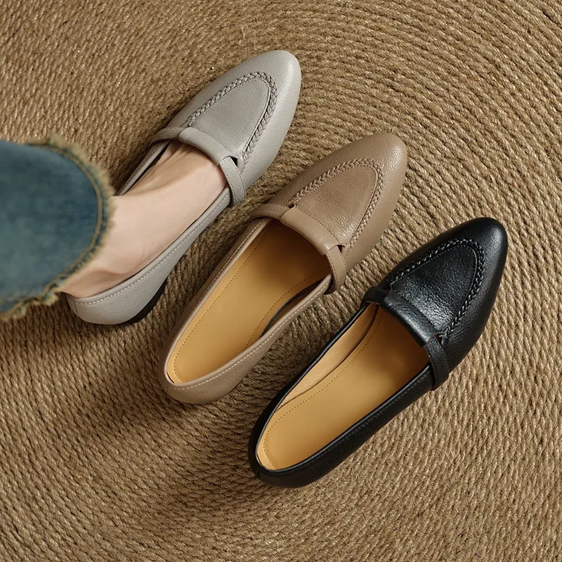 Autumn low-cut, chunky heel, round toe, sheepskin slip-on women's shoes, simple style, black, apricot, gray.