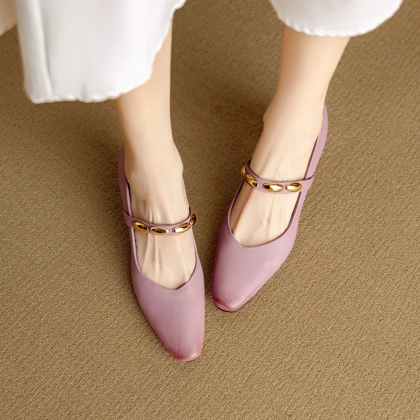 Autumn chunky heel square toe low-cut cowhide Mary Jane shoes with a retro one-strap design