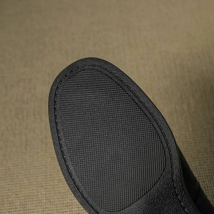 Genuine leather slip-on loafers for women, available in black and brown, perfect for autumn. Chunky heel, mid-heel, cowhide, round toe.